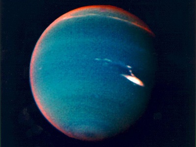 Neptune's <a href="/neptune/lower_atmosphere.html&edu=elem&dev=">atmosphere</a> shows
a striped pattern of
<a href="/neptune/atmosphere/N_clouds_overview.html&edu=elem&dev=">clouds</a>.
This cloud pattern is very similar to that of
<a href="/jupiter/jupiter.html&edu=elem&dev=">Jupiter</a> and
<a href="/saturn/saturn.html&edu=elem&dev=">Saturn</a>.
Neptune even has a <a href="/neptune/atmosphere/N_clouds_GDS.html&edu=elem&dev=">Great Dark
Spot</a> similar
to Jupiter's <a href="/jupiter/atmosphere/J_clouds_GRS.html&edu=elem&dev=">Great
Red Spot</a>.
The Great Dark Spot of Neptune is thought to be a hole, similar to the hole
in the <a href="/earth/Atmosphere/ozone_layer.html&edu=elem&dev=">ozone layer on
Earth</a>,
in the <a href="/physical_science/chemistry/methane.html&edu=elem&dev=">methane</a> cloud
deck of Neptune.<p><small><em>Image courtesy of NASA</em></small></p>